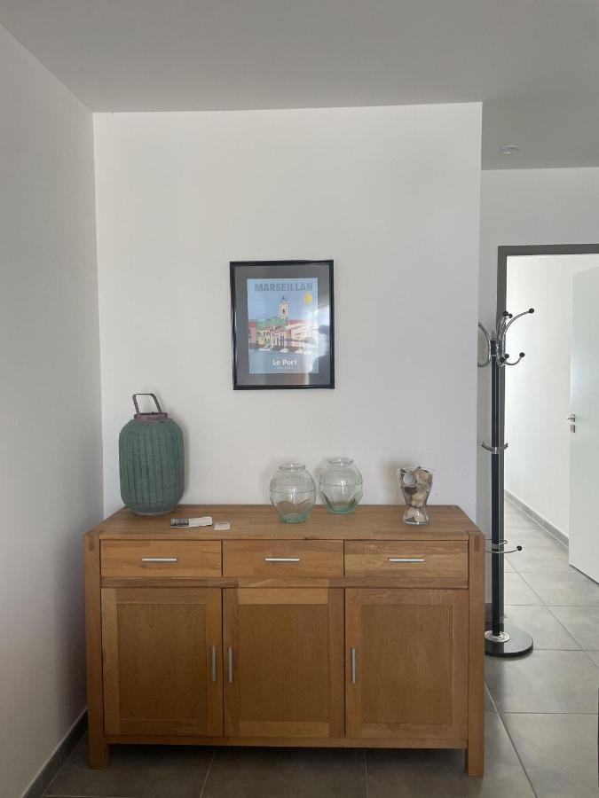 Residence Farenc Vue Sur La Lagune Марсеян Номер фото