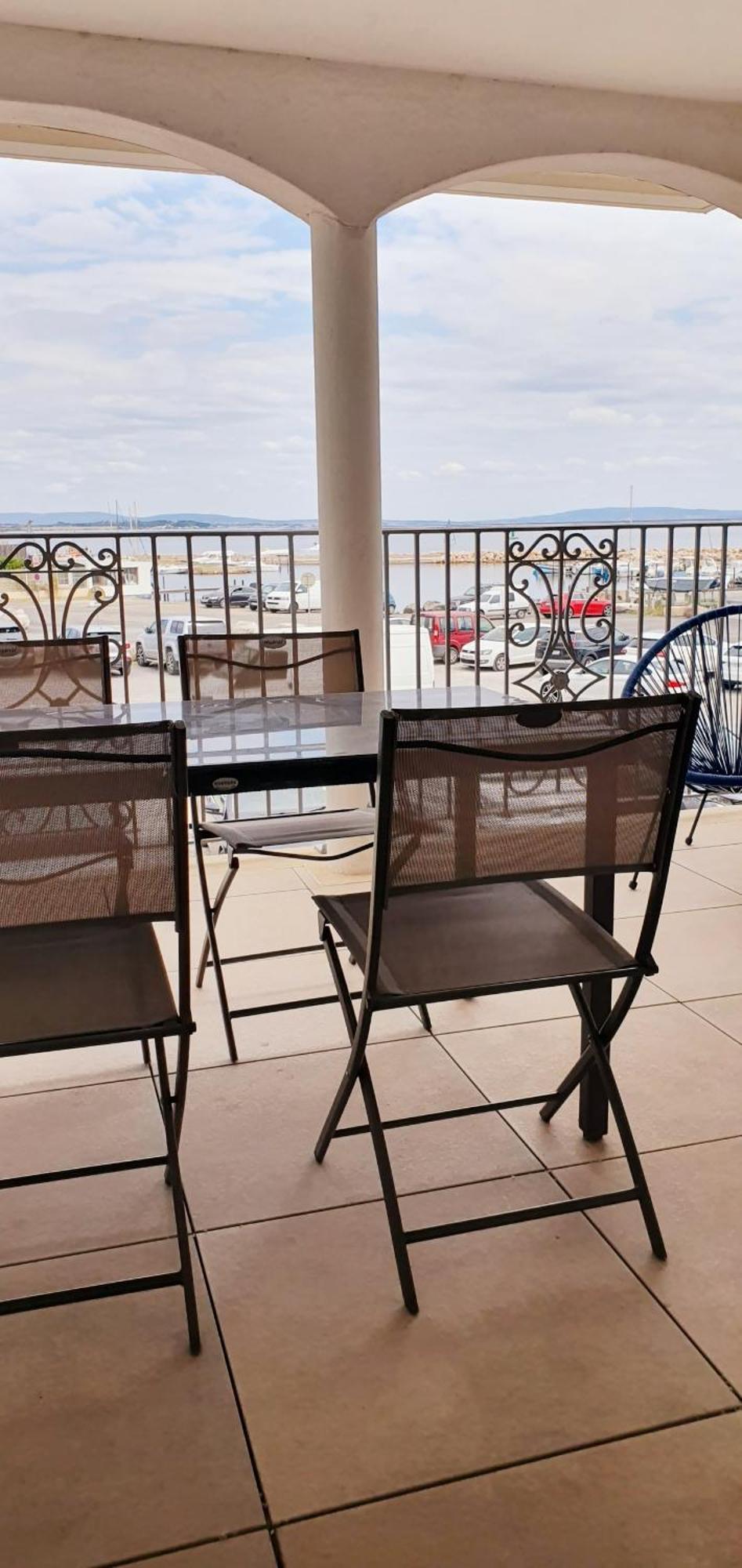 Residence Farenc Vue Sur La Lagune Марсеян Номер фото